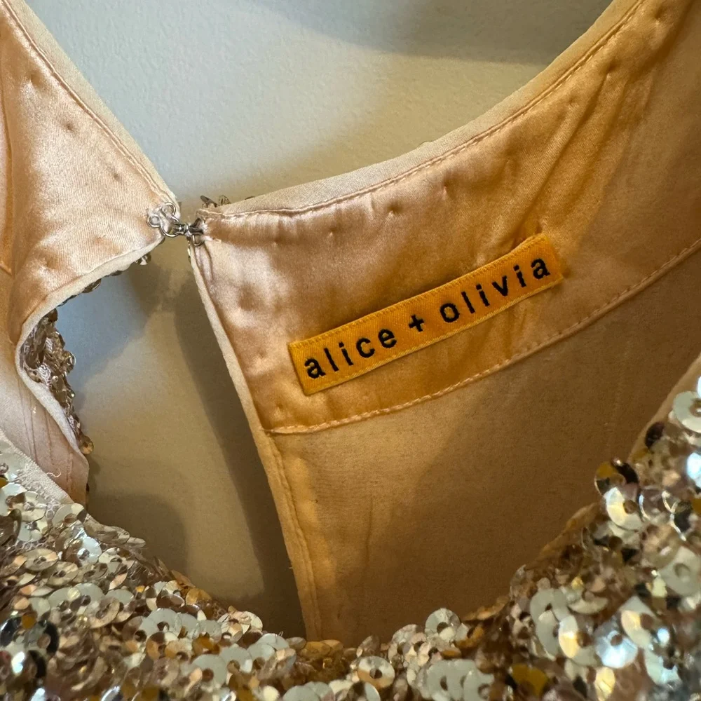 Alice + Olivia Metallic Gold Sequin Sleeveless Mini Dress Scoop Neck - Picture 11 of 11